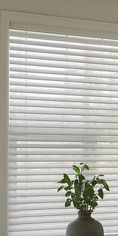 Custom window blinds in Brenham TX